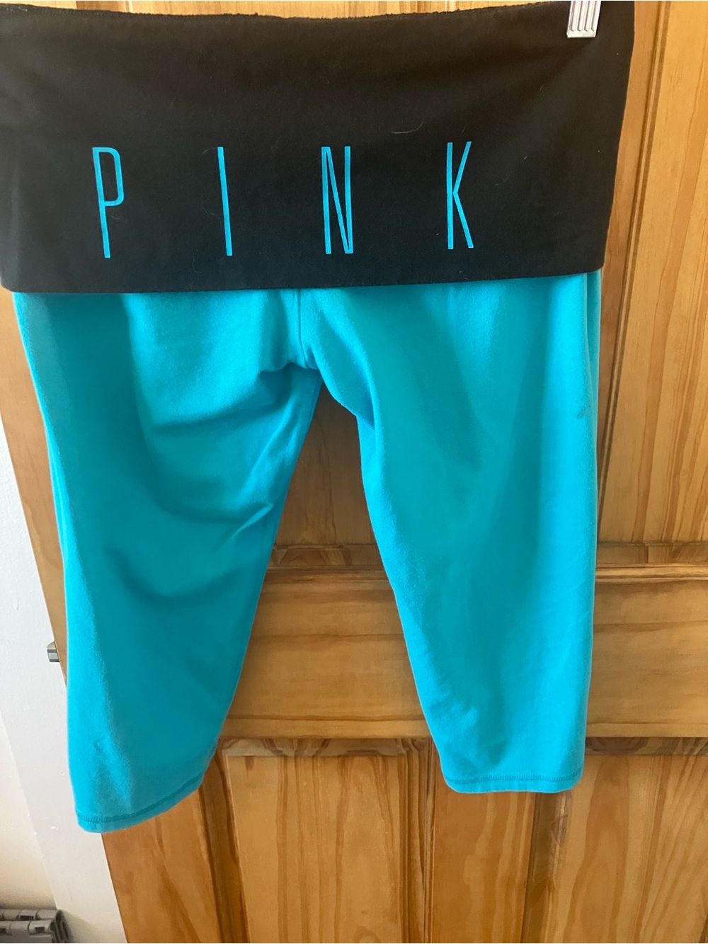Victoria's Secret PINK Turquoise and Black Fold-Over Waist Capri Leggings